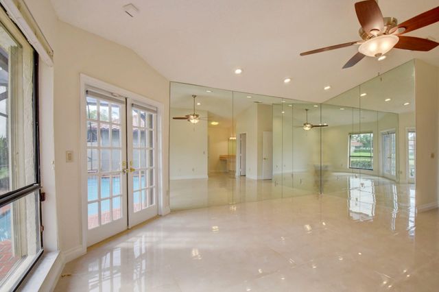 22595 Esplanada Circle W, Boca Raton, FL 33433