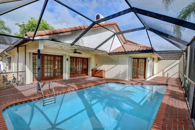 22595 Esplanada Circle W, Boca Raton, FL 33433