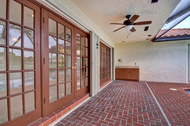 22595 Esplanada Circle W, Boca Raton, FL 33433
