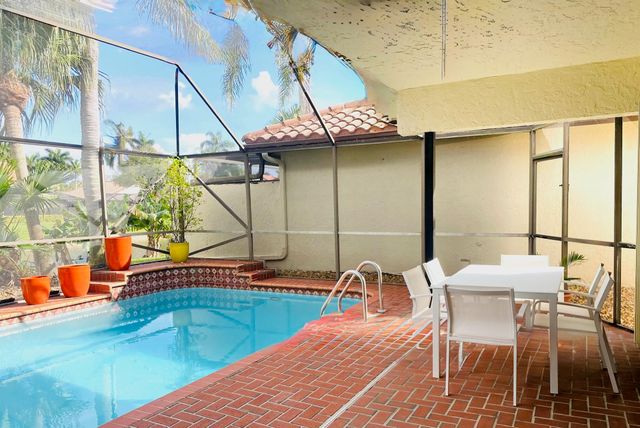22595 Esplanada Circle W, Boca Raton, FL 33433