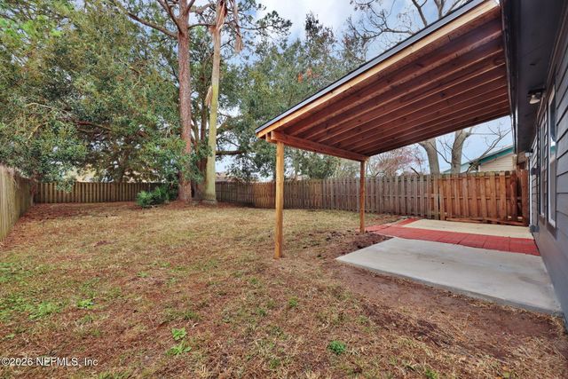 2494 SPRING VALE Road, Jacksonville, FL 32246