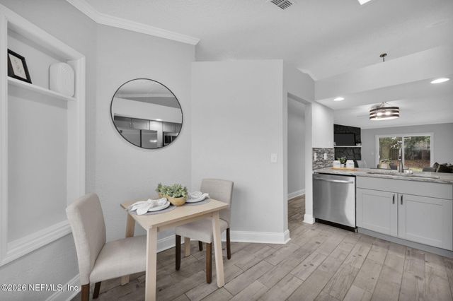 2494 SPRING VALE Road, Jacksonville, FL 32246