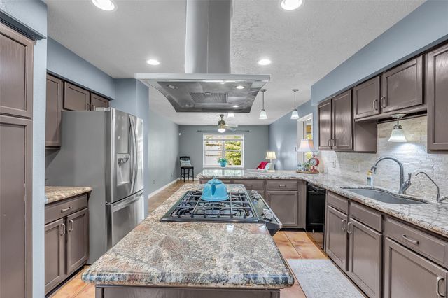 17314 Chapel Pine Street, Spring, TX 77379