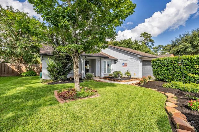 17314 Chapel Pine Street, Spring, TX 77379