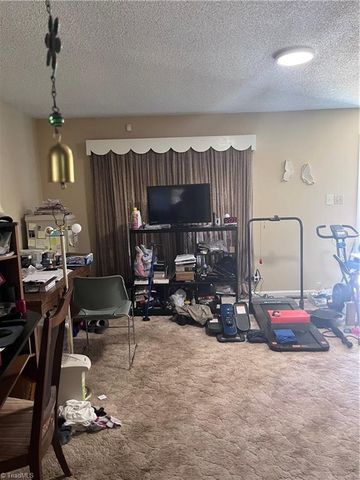 3881 Hartford Street, Winston-salem, NC 27106