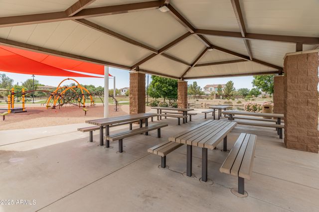 3501 E APRICOT Lane, Gilbert, AZ 85298