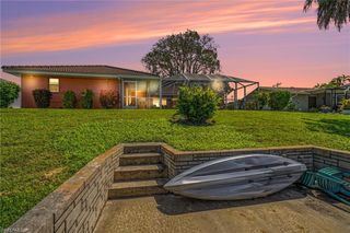 3310 SE 6th PL, Cape Coral, FL 33904