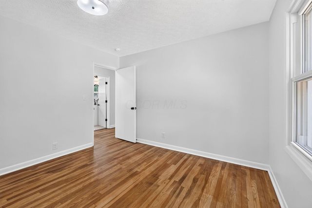 930 Pauline Avenue, Columbus, OH 43224