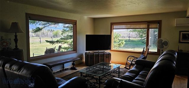 13 Sheffield Drive, Ennis, MT 59729