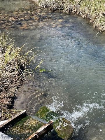 13 Sheffield Drive, Ennis, MT 59729