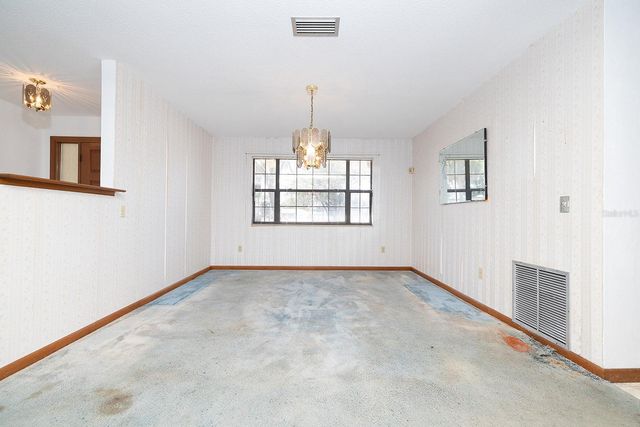 627 IPSWICH LANE, Port Orange, FL 32127