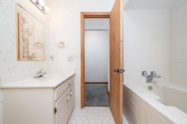 627 IPSWICH LANE, Port Orange, FL 32127