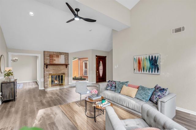 8206 Debbie Gay Drive, Houston, TX 77040