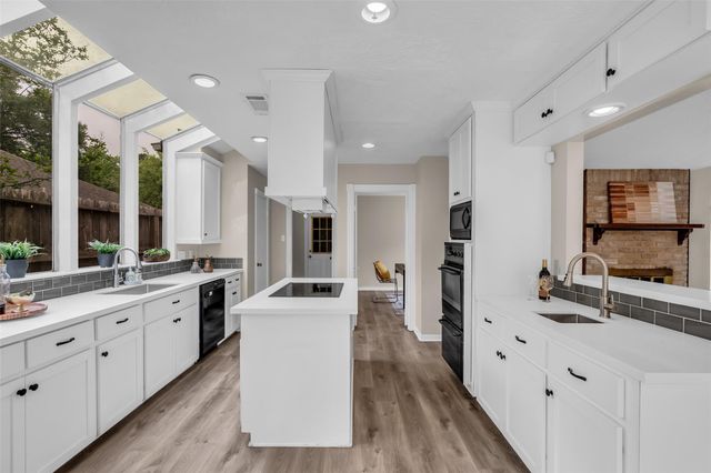 8206 Debbie Gay Drive, Houston, TX 77040