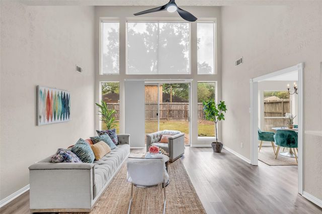 8206 Debbie Gay Drive, Houston, TX 77040