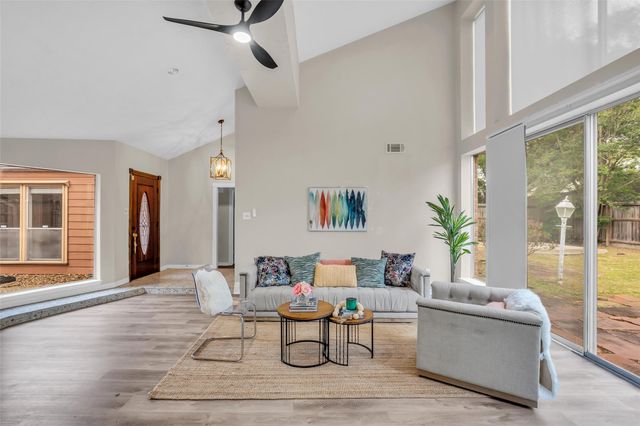 8206 Debbie Gay Drive, Houston, TX 77040