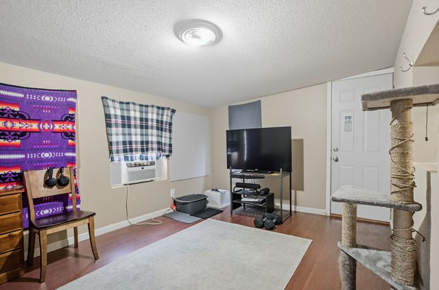 200 S HARRIS ST, Harrisburg, MO 65256