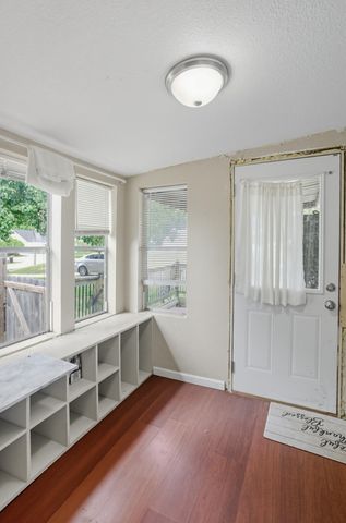 200 S HARRIS ST, Harrisburg, MO 65256