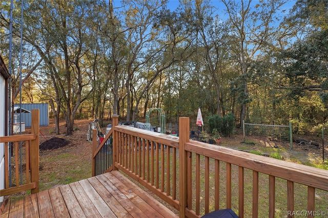 16573 SW 47th Place, Ocala, FL 34481