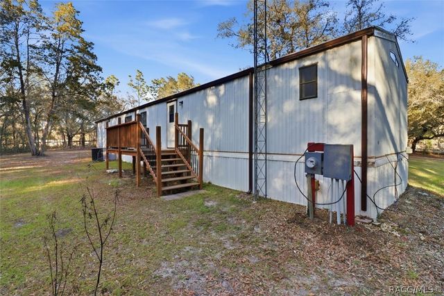 16573 SW 47th Place, Ocala, FL 34481