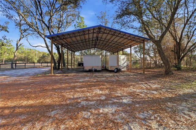 16573 SW 47th Place, Ocala, FL 34481