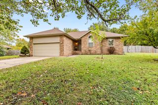 105 West Jacaranda Avenue, Willard, MO 65781