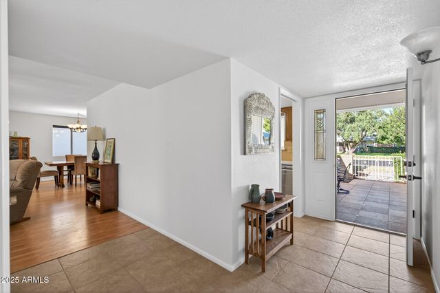 10331 W PRAIRIE HILLS Circle W, Sun City, AZ 85351