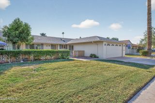 10331 W PRAIRIE HILLS Circle W, Sun City, AZ 85351