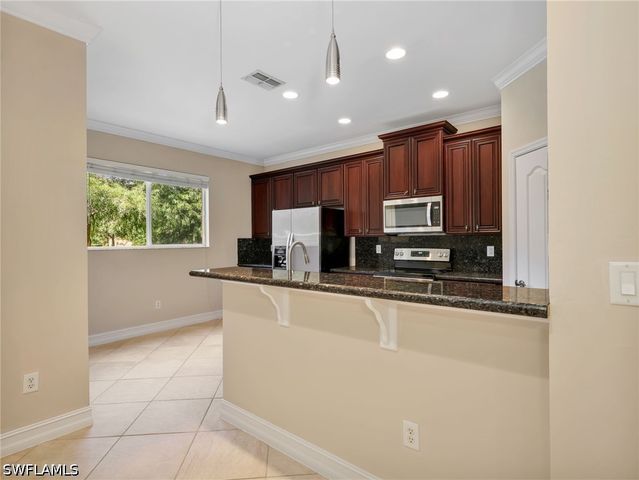 10221 Olivewood WAY 157, Estero, FL 33928