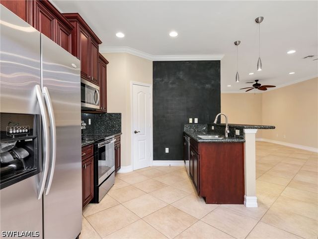 10221 Olivewood WAY 157, Estero, FL 33928