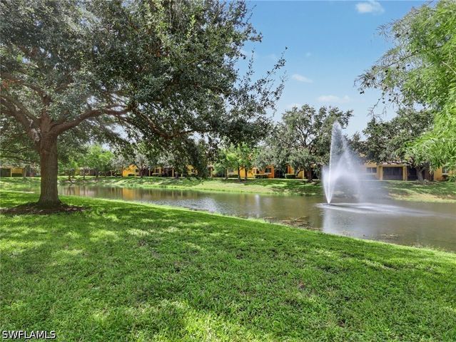 10221 Olivewood WAY 157, Estero, FL 33928