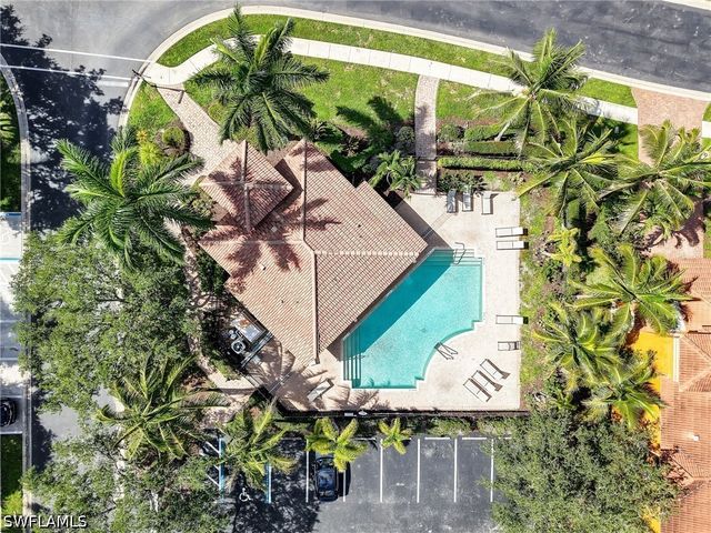10221 Olivewood WAY 157, Estero, FL 33928
