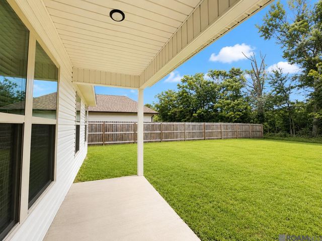 40111 Trace Court, Prairieville, LA 70769
