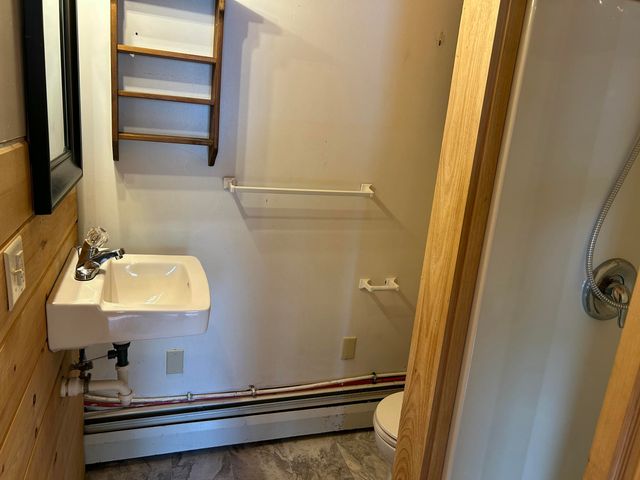 16 Broad Lane, Au Sable Forks, NY 12912