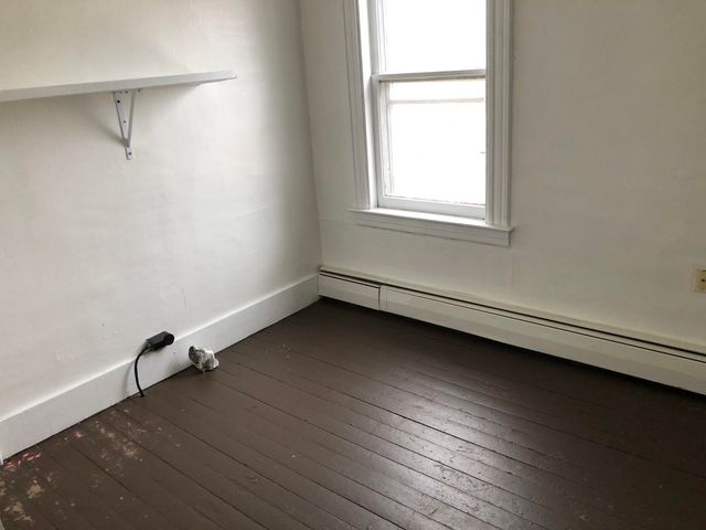 16 Broad Lane, Au Sable Forks, NY 12912