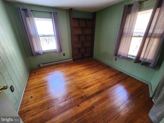 201 ERICSSON AVE, Betterton, MD 21610