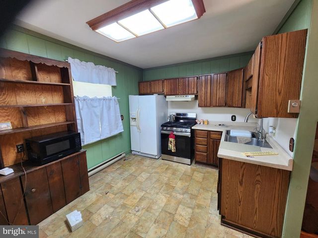 201 ERICSSON AVE, Betterton, MD 21610