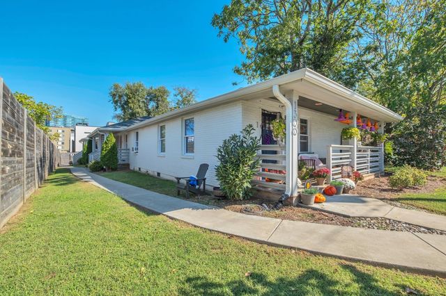 1300 Hawkins St Apt 4, Nashville, TN 37203