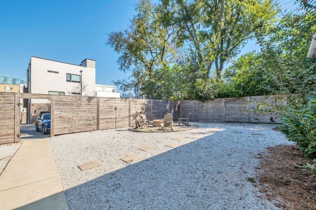 1300 Hawkins St Apt 4, Nashville, TN 37203