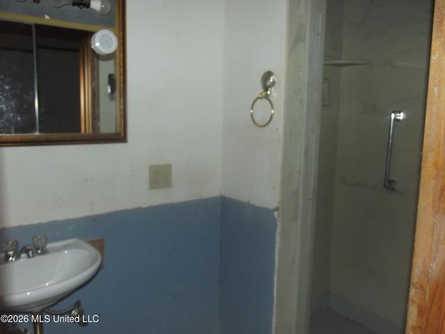 110 Cottage Drive, Natchez, MS 39120