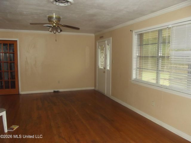 110 Cottage Drive, Natchez, MS 39120