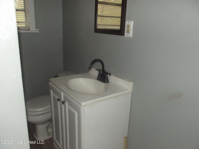 110 Cottage Drive, Natchez, MS 39120