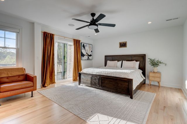 125 Ridgewood Drive, Milford, CT 06460