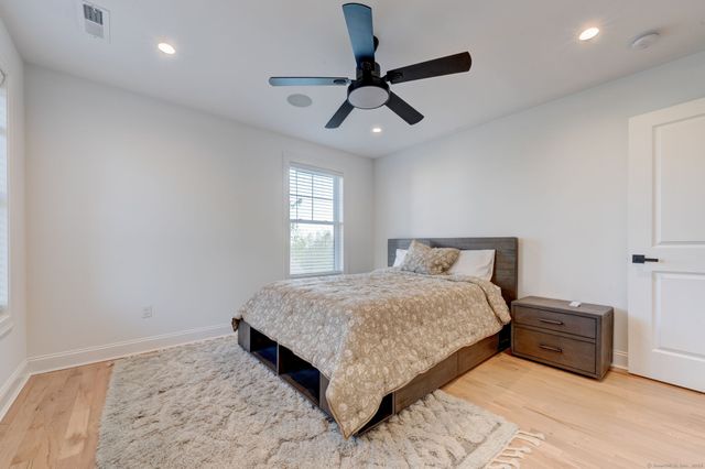 125 Ridgewood Drive, Milford, CT 06460