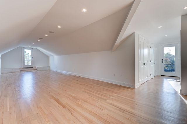 125 Ridgewood Drive, Milford, CT 06460