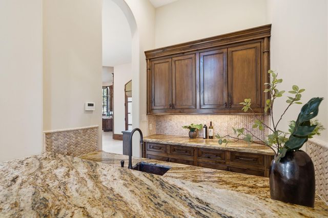 3606 Ella Lee Lane, Houston, TX 77027