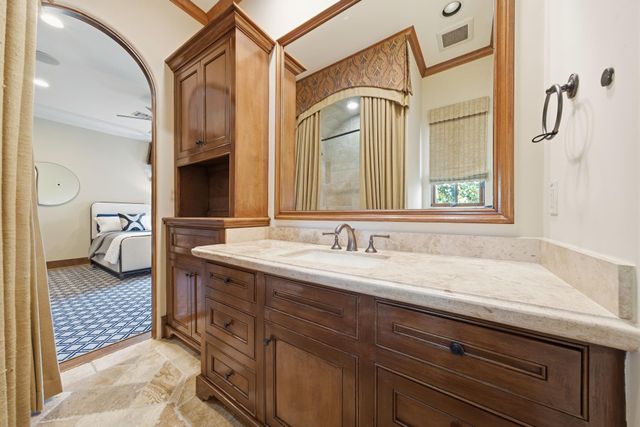 3606 Ella Lee Lane, Houston, TX 77027