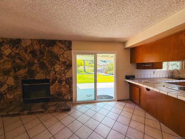 17649 Rancho De Carole Rd, Ramona, CA 92065