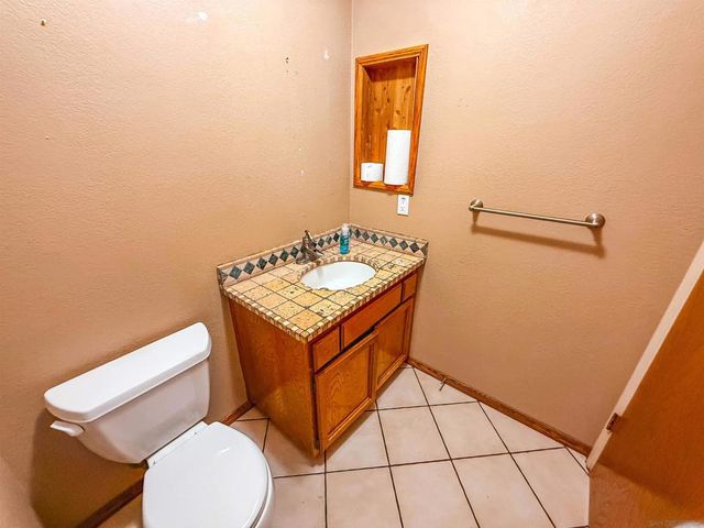 17649 Rancho De Carole Rd, Ramona, CA 92065