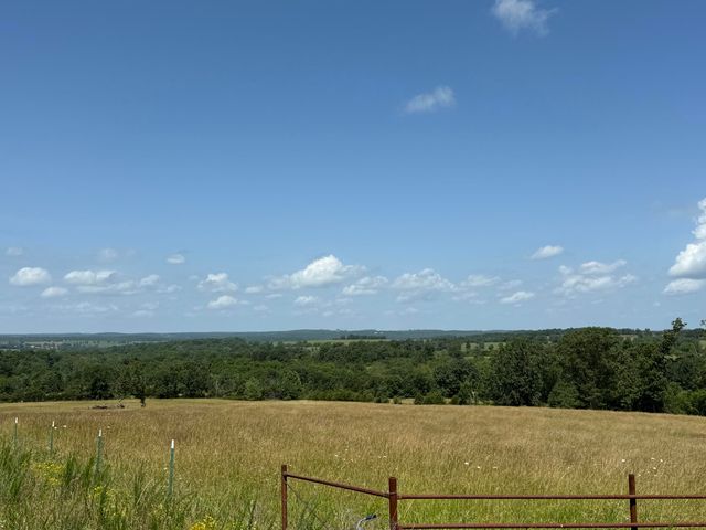 000 H Highway, Cabool, MO 65689